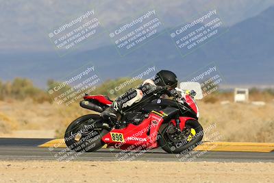 media/Feb-08-2025-CVMA (Sat) [[fcc6d2831a]]/Race 11-Amateur Supersport Open/